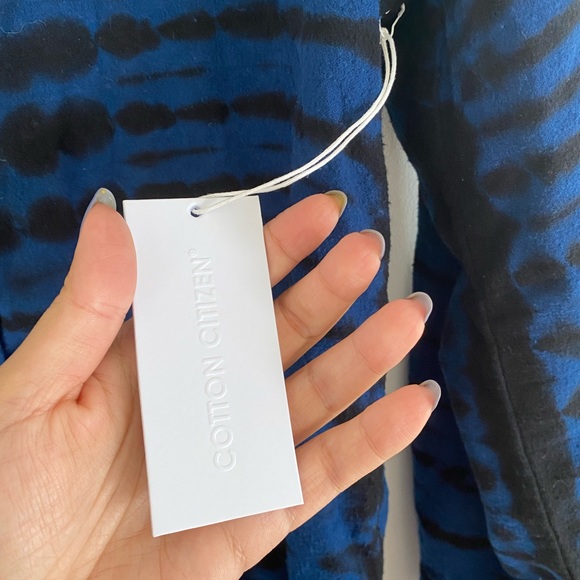 COTTON CITIZEN Santiago Bottom Down Shirt Small black and Blue - Picture 9 of 13